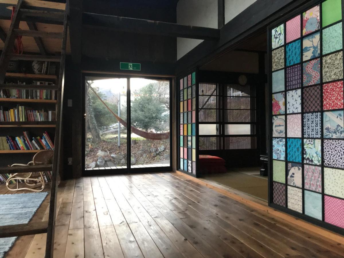 Uenohara Yokomura Eco-Lodge מראה חיצוני תמונה